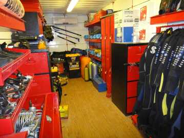 اتاق تجهیزات غواصی اسکوبا شرکت فراساحل آریان/ Diving Scuba Room
